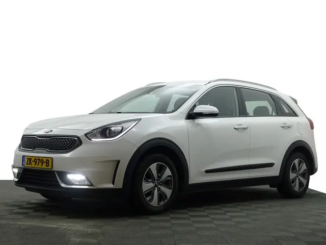 Kia Niro 1.6 GDi Hybrid ExecutiveLine- Carplay, Android Auto, Camera, Leder Interieur, Lane Assist,...