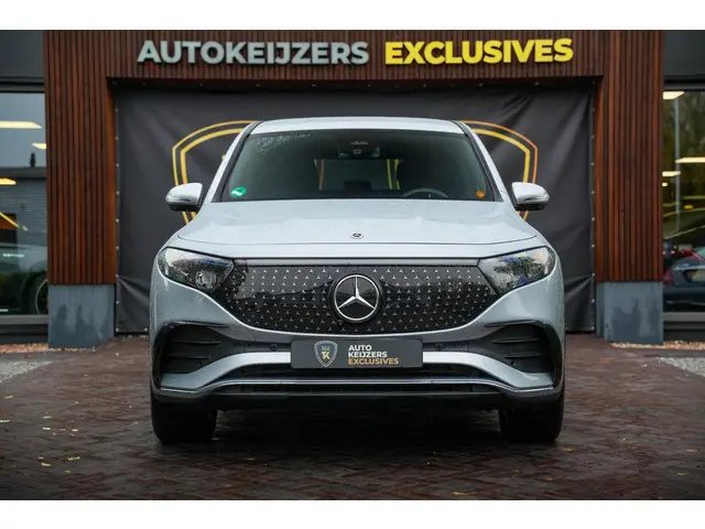 Mercedes-Benz EQB 250+ AMG Line 7p. 71 kWh 7 persoons Wide Screen Ambient verlichting Head Up Burmester