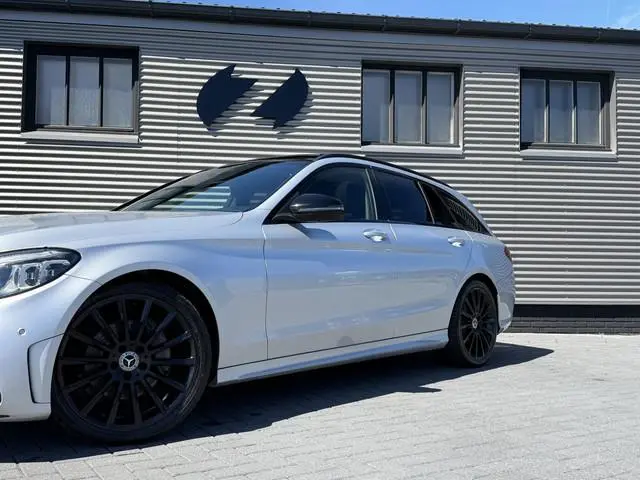 Mercedes-Benz C-klasse Estate 200 d AMG |Pano|Carplay|Trekhaak|