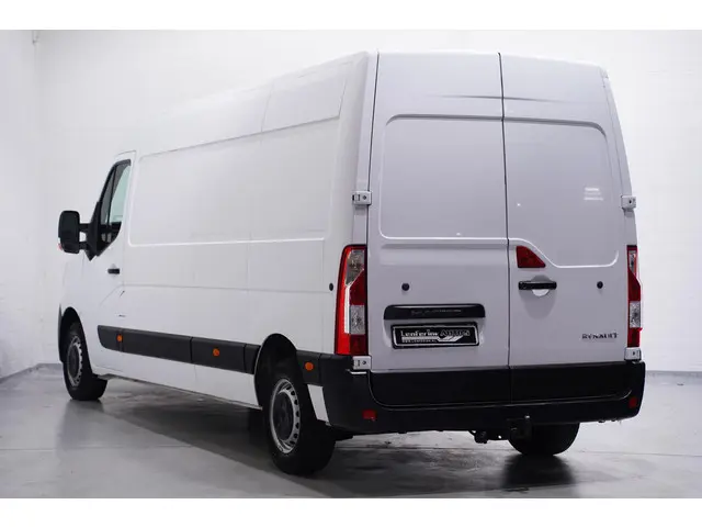 Renault Master 2.3 dCi 135 pk L3H2 Airco, Trekhaak Cruise Control, Laadruimte Pakket, PDC achter, 3-...