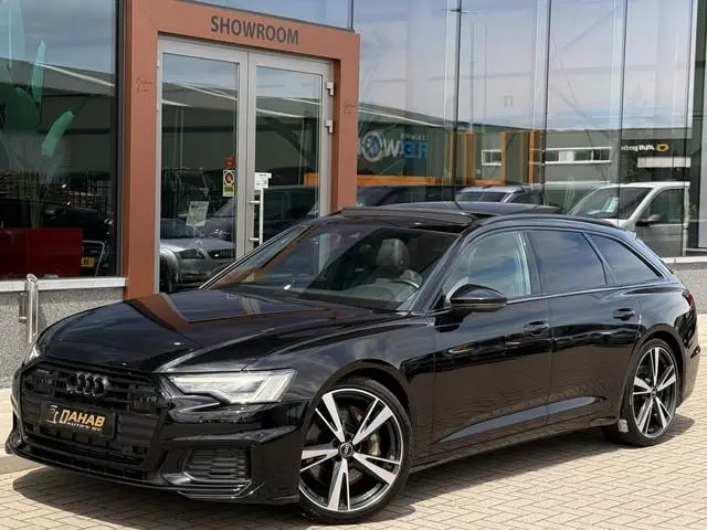 Audi A6 Avant 55 TFSI quattro S edition 340PK | PANO | ACC | B&O | Stoel/Stuurverwarming | | Achteru...
