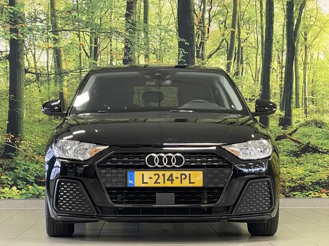 Audi A1 Sportback 25 TFSI Pro Line | origineel Nederlands | Draadloze Appel Carplay | Android Auto |...