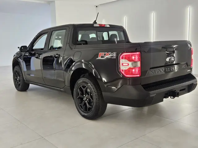 Ford F-150 Maverick 2.0L ECOBOOST LARIAT AWD FX4