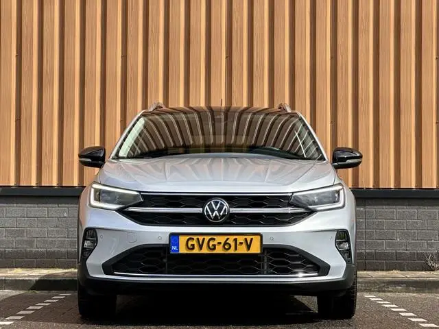 Volkswagen Taigo 1.5 TSI R-Line Business | IQ Light | Achteruitrijcamera | Apple Carplay | ACC | Sto...