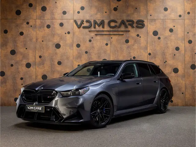 BMW 5-serie Touring M5 | M Driver's Pack | Pano | Bowers & Wilkins | Comfort Pack |