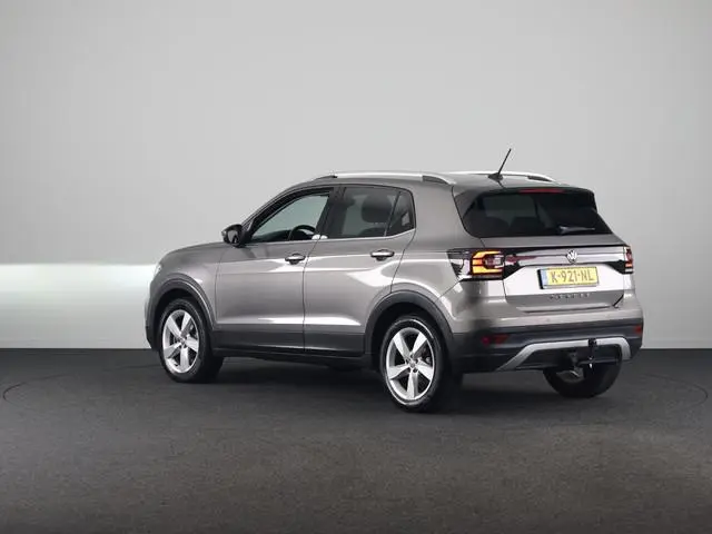 Volkswagen T-Cross 1.0 TSI Style 115 PK | Trekhaak | Digitaal dashboard | Stoelverwarming | Navigati...