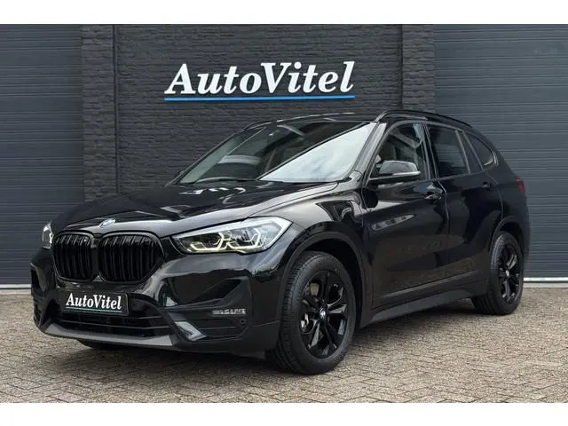 BMW X1 xDrive25e | Head-Up | Trekhaak | Leder | Camera | Elektrische Klep