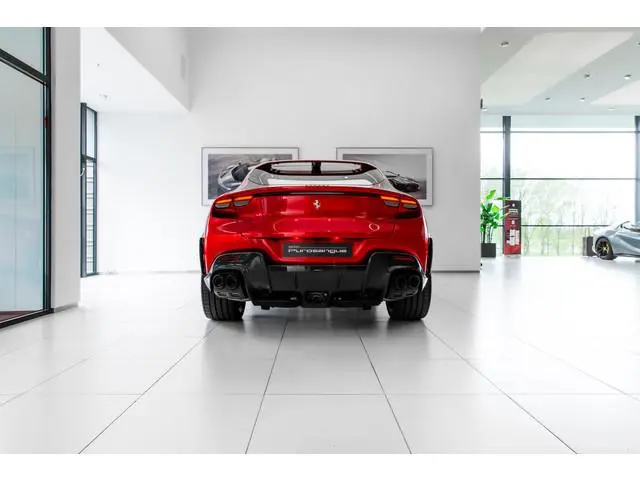 Ferrari Purosangue