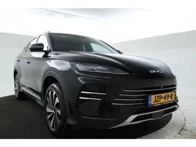 BYD SEAL U