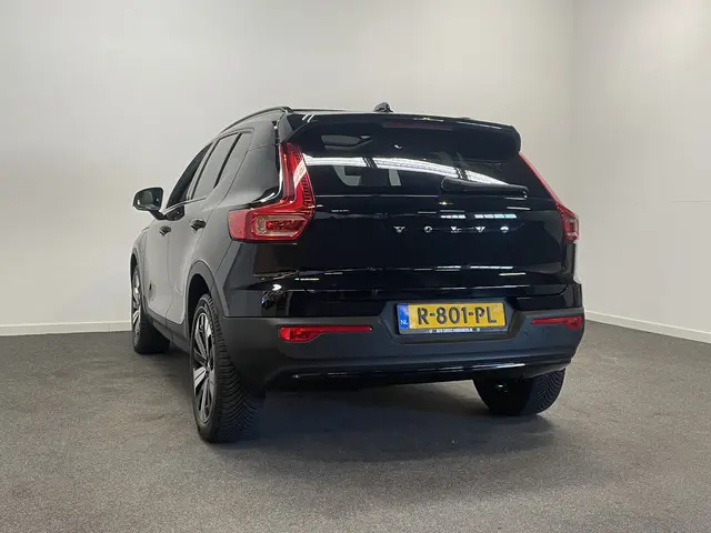 Volvo XC40 1.5 T5 Plug-in hybrid Ultimate Dark