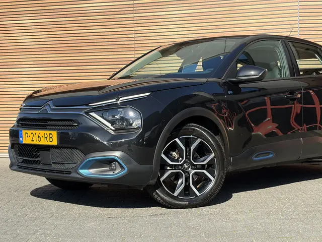 Citroën ë-C4