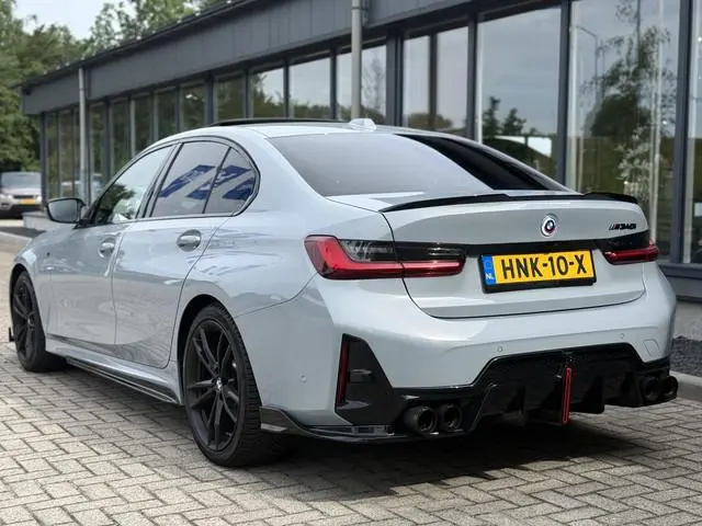 BMW 3-serie M340i xDrive Pano / HUD / HK