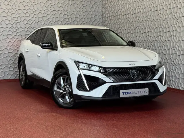Peugeot 408
