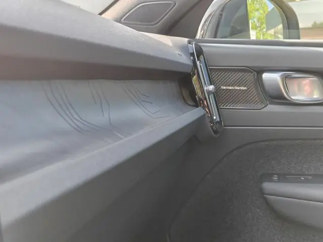 Volvo C40