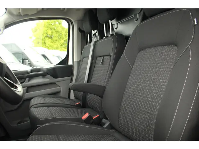 Ford E-Transit Custom