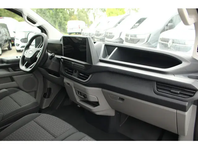 Ford E-Transit Custom