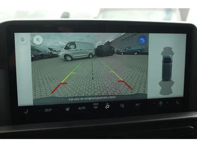 Ford E-Transit Custom