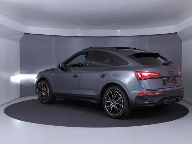 Audi Q5 Sportback 55 TFSI e S edition Competition 367 pk S-tronic | Verlengde garantie | Navigatie |...