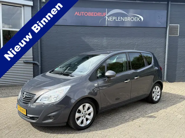 Opel Meriva 1.4 Turbo Cosmo Automaat,16Inch,Clima,Fiestendrager km 150.000 Nap