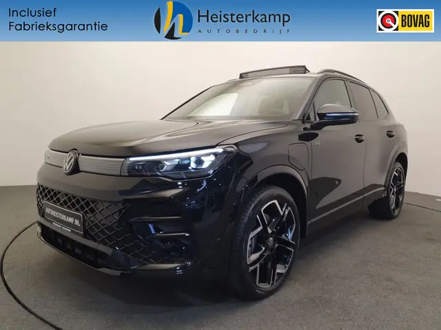 Volkswagen Tiguan 1.5 eHybrid 272pk DSG/AUT R-Line Wegklapbare trekhaak, Panoramadak, Harman/Kardon,...