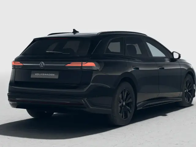 Volkswagen ID.7 Limited Edition 59 kWh accu, 204 PK · Achteruitrijcamera · Draadloze telefoonlader ·...