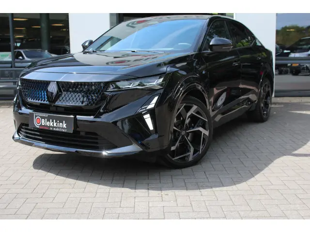 Renault Rafale 1.2 E-Tech 4x4 plug-in hybrid 300 atelier Alpine