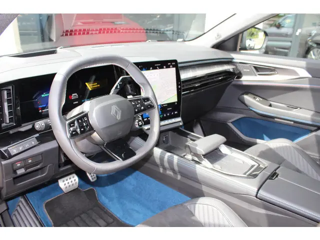 Renault Rafale 1.2 E-Tech 4x4 plug-in hybrid 300 atelier Alpine