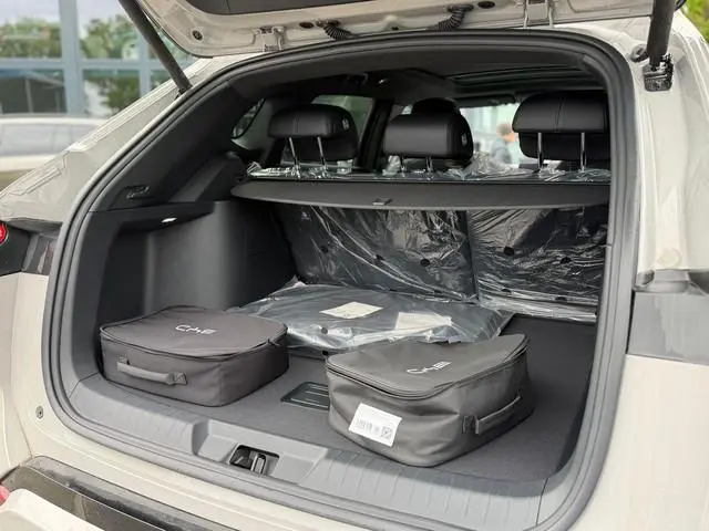 BYD SEAL U