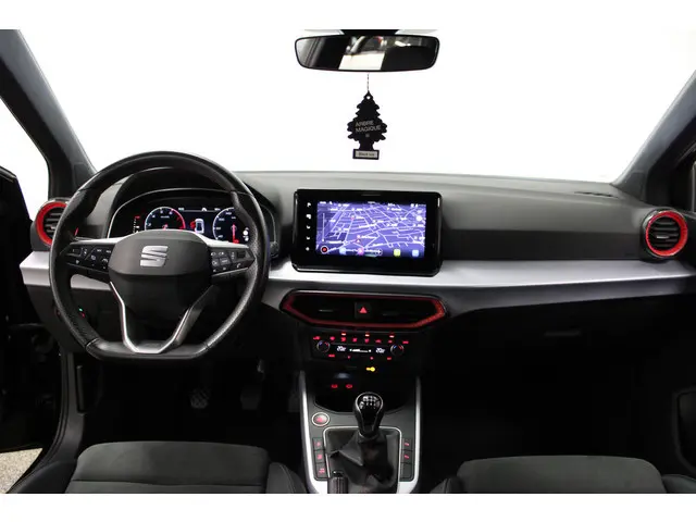 SEAT Arona 1.0 EcoTSI FR Business Connect