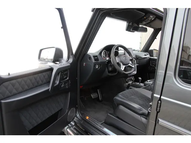 Mercedes-Benz G-Klasse