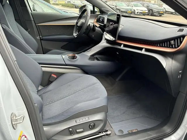 Cupra Tavascan