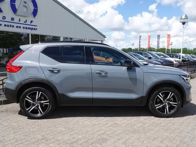 Volvo XC40 2.0 B3 Plus Dark H-LEER | ACC | MEMORY | BLIS + CTA | HK-AUDIO