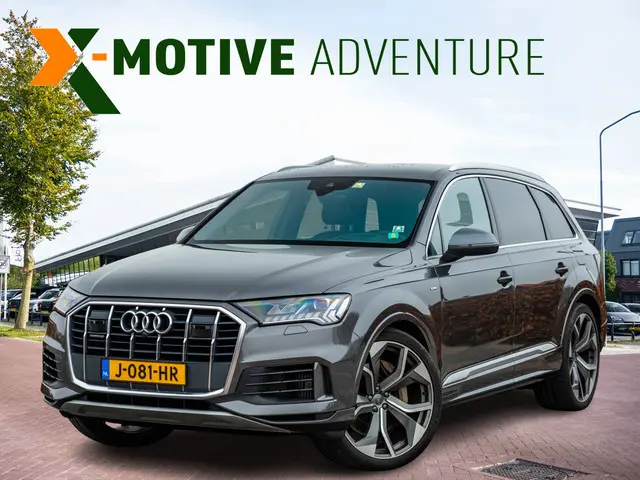 Audi Q7 55 TFSIe quattro Pro Line Plus S-Line | 23” RS Lm | Volleder Valcona | Elek Trekhaak | Laser...