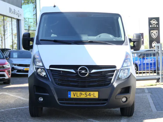 Opel Movano