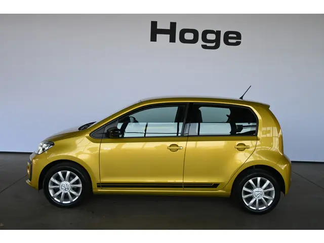 Volkswagen Up! 1.0 BMT CLUB High Up! Airco Stoelverwarming Lichtmetaal Dealer Onderhouden! Inruil Mo...