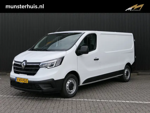 Renault Trafic 2.0 dCi 130 T30 L2H1 Comfort - Nieuw! - Betimmering laadruimte - Camera - Keyless ent...