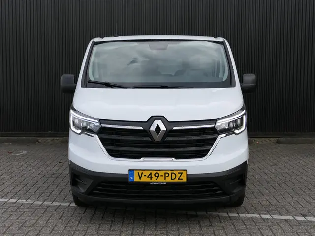 Renault Trafic 2.0 dCi 130 T30 L2H1 Comfort - Nieuw! - Betimmering laadruimte - Camera - Keyless ent...