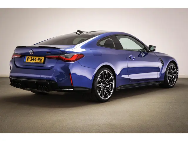 BMW 4-serie Coupé M4 Competition | 1e EIG | NL AUTO | DRIVING ASSISTANT | HEAD UP | STUURVERWARMING...