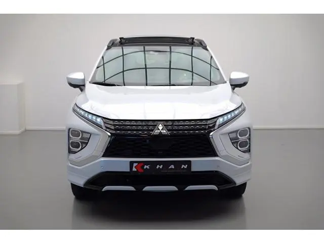 Mitsubishi Eclipse Cross 2.4 PHEV Instyle |Pano|HUD|Leder|360|Trekhaak|
