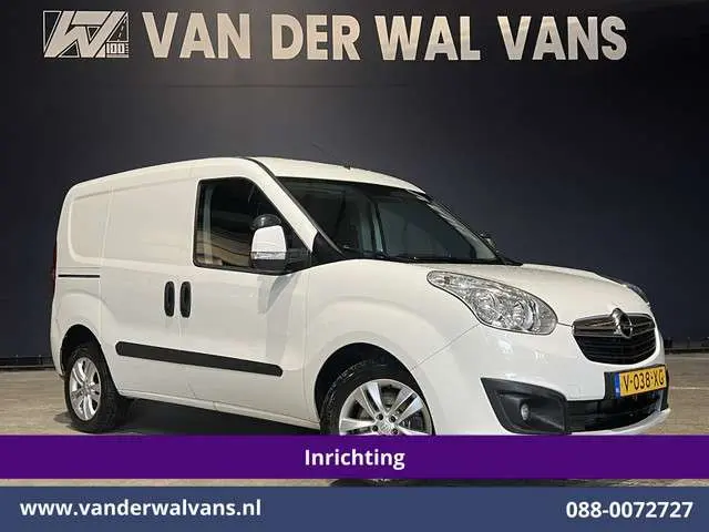 Opel Combo 1.3 CDTi 96pk L1H1 Euro6 inrichting Airco | LM velgen | Trekhaak | Cruisecontrol | Stoelverwarming Parkeersensoren, Bluetooth-telefoonvoorbereiding