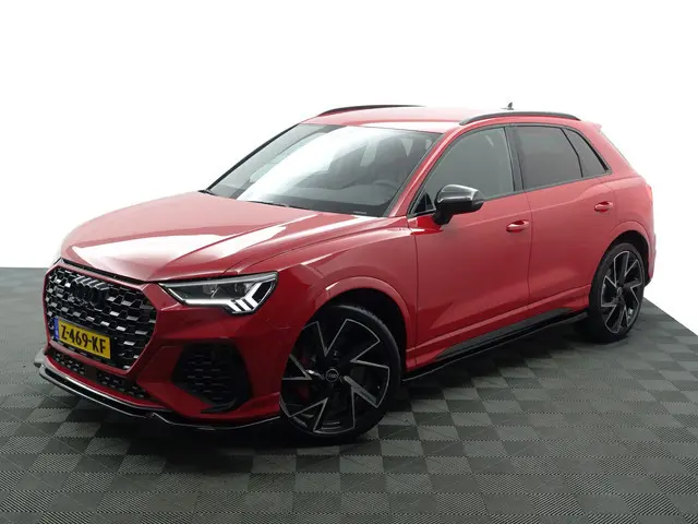 Audi RSQ3