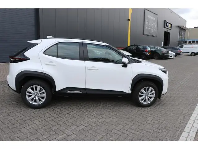 Toyota Yaris Cross 1.5 Hybrid 115 Active NAVI-APP/CAMERA/CLIMA/ADAPT.CRUISE