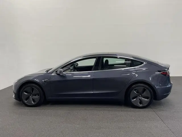 Tesla Model 3 Standard RWD Plus 60 kWh SOH 93% Airco ECC Navigatie Parkeersensoren Camera Adaptive C...