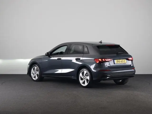 Audi A3 Sportback 40 TFSI e Advanced edition 204 pk S-tronic | Private Lease € 642,00 per maand* | V...