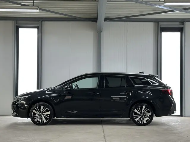 Toyota Corolla Touring Sports Hybrid 140 Dynamic | Acc | Camera | stoel stuur verw. |