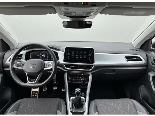 Volkswagen T-Roc TSI 115PK LIFE GOAL EDITION VIRTUAL/NAVI/ACC/STOELVERW. wordt verwacht!
