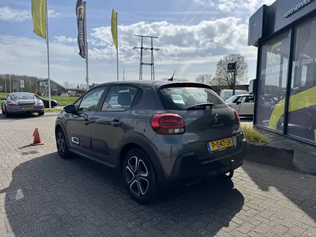 Citroen C3 1.2 PureTech Feel 12 maanden garantie | beurt incl. | Trekhaak | Airco | Cruise | LED | C...