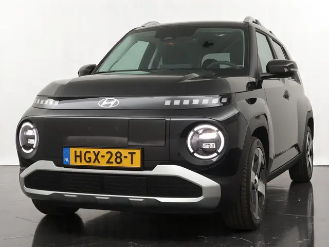 Hyundai INSTER 49kWh Evolve 115PK (SOH 100%) - 17 inch LM velgen - Navigatie - Camera - Climate cont...