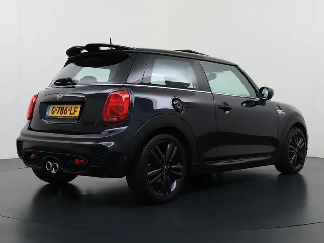 MINI 3-Deurs 2.0 Cooper S Panoramadak | Leder |  JCW John Cooper Works | Navigatie |