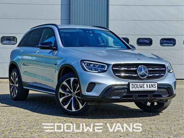 Mercedes-Benz GLC 300e 4Matic Airco Ambiente Night Pakket Trekhaak Nieuwstaat!